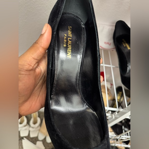 NWOB Saint Laurent Velvet Pumps ✨ - Picture 5 of 8
